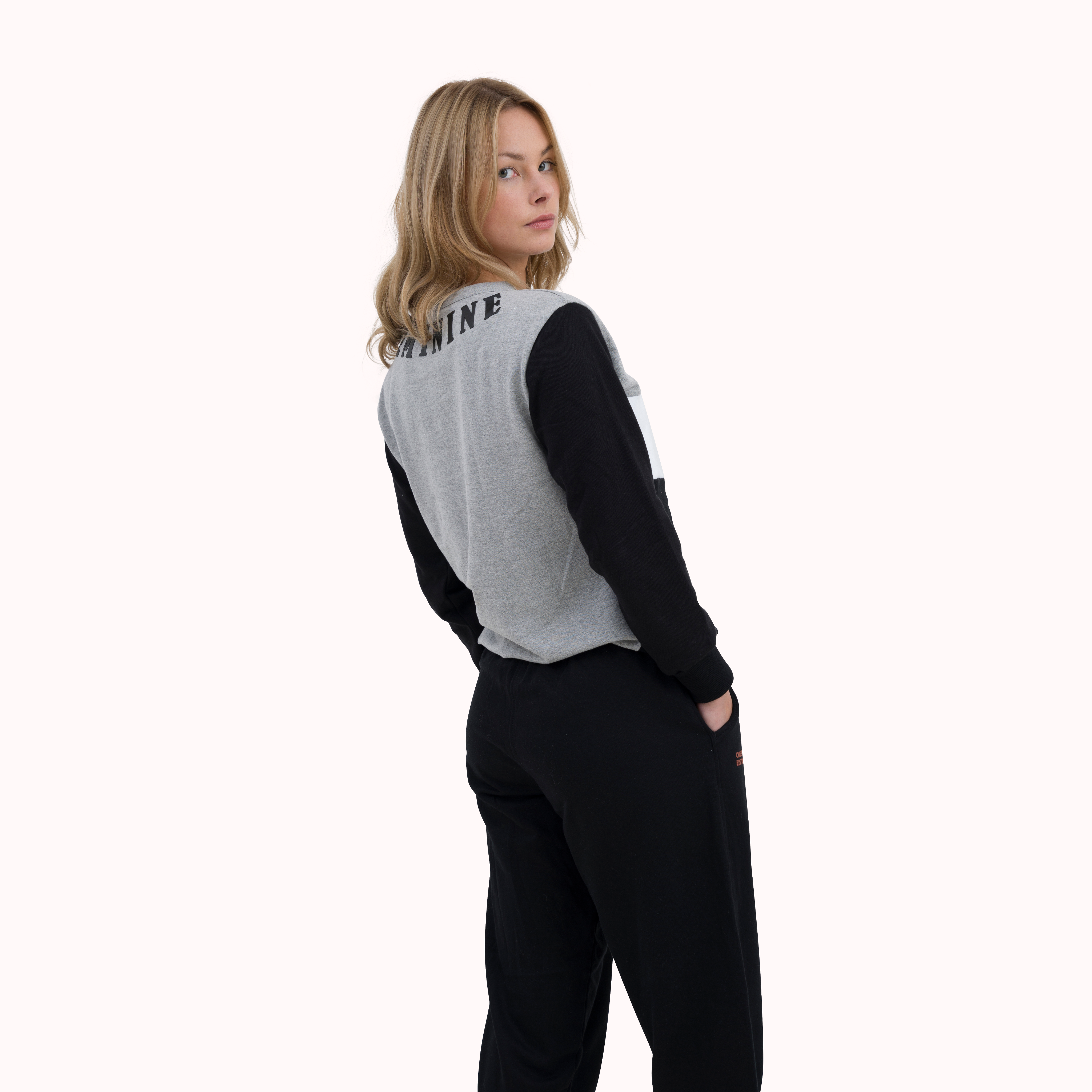 கருப்பு திட பருத்தி ஜாகர்